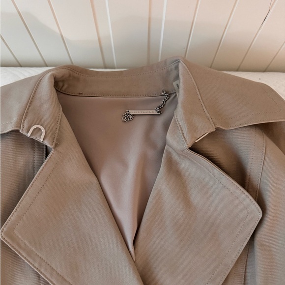 Ellie Tahari trench coat - new with tag - Picture 3 of 10